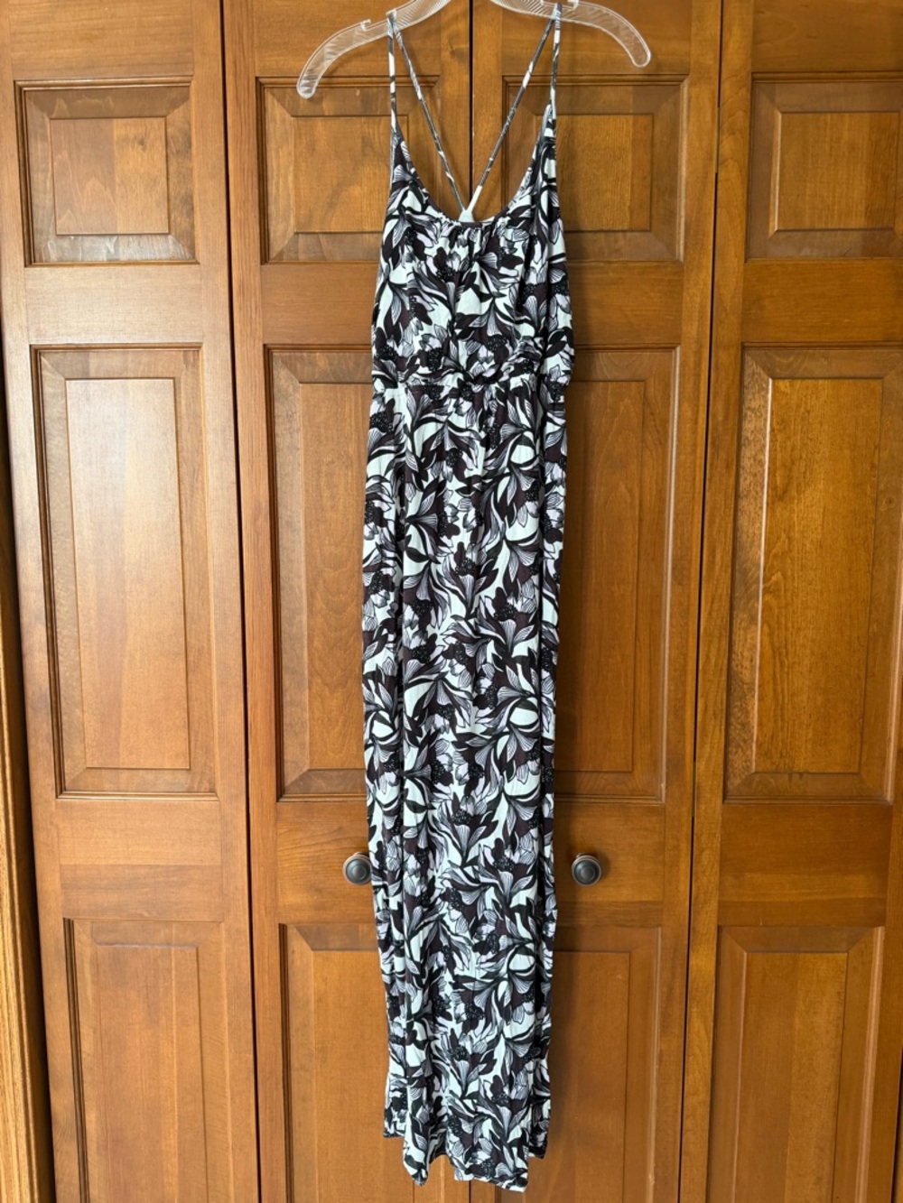 LOFT Black and White Leaf-Print Strappy Maxi Dress